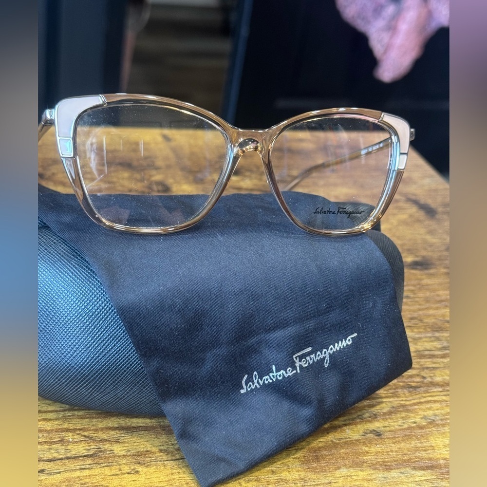 Salvatore Ferragamo Women's Glasses with Gold Frame